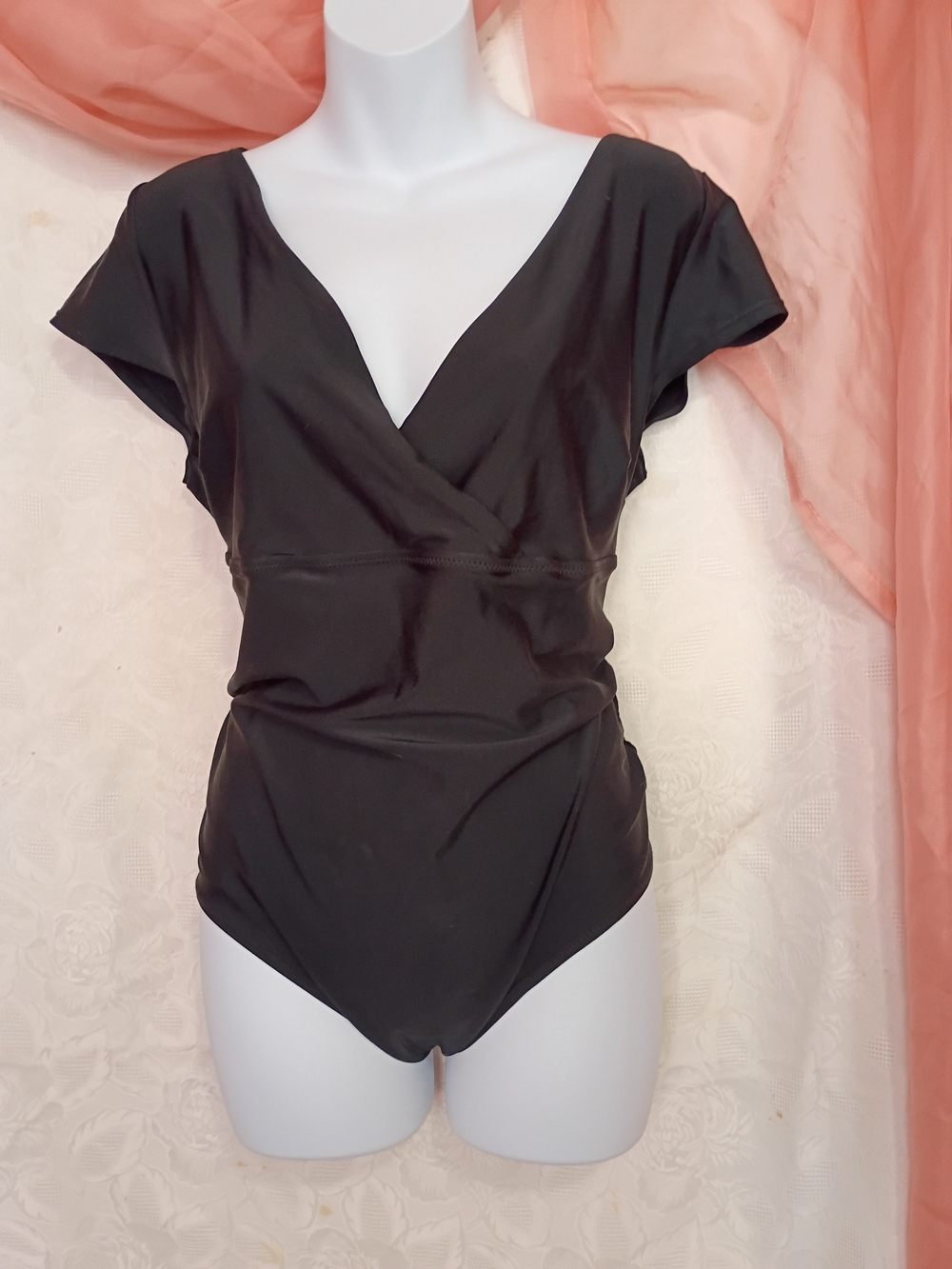 Ladies Black Surplice One-Piece Swimsuit with Cap Sleeves Sz XL